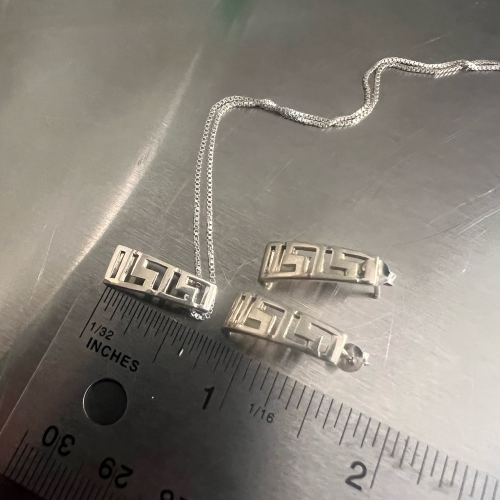 Sterling Silver Greek Key Earring & Necklace on 16” Sterling chain. - Picture 4 of 5